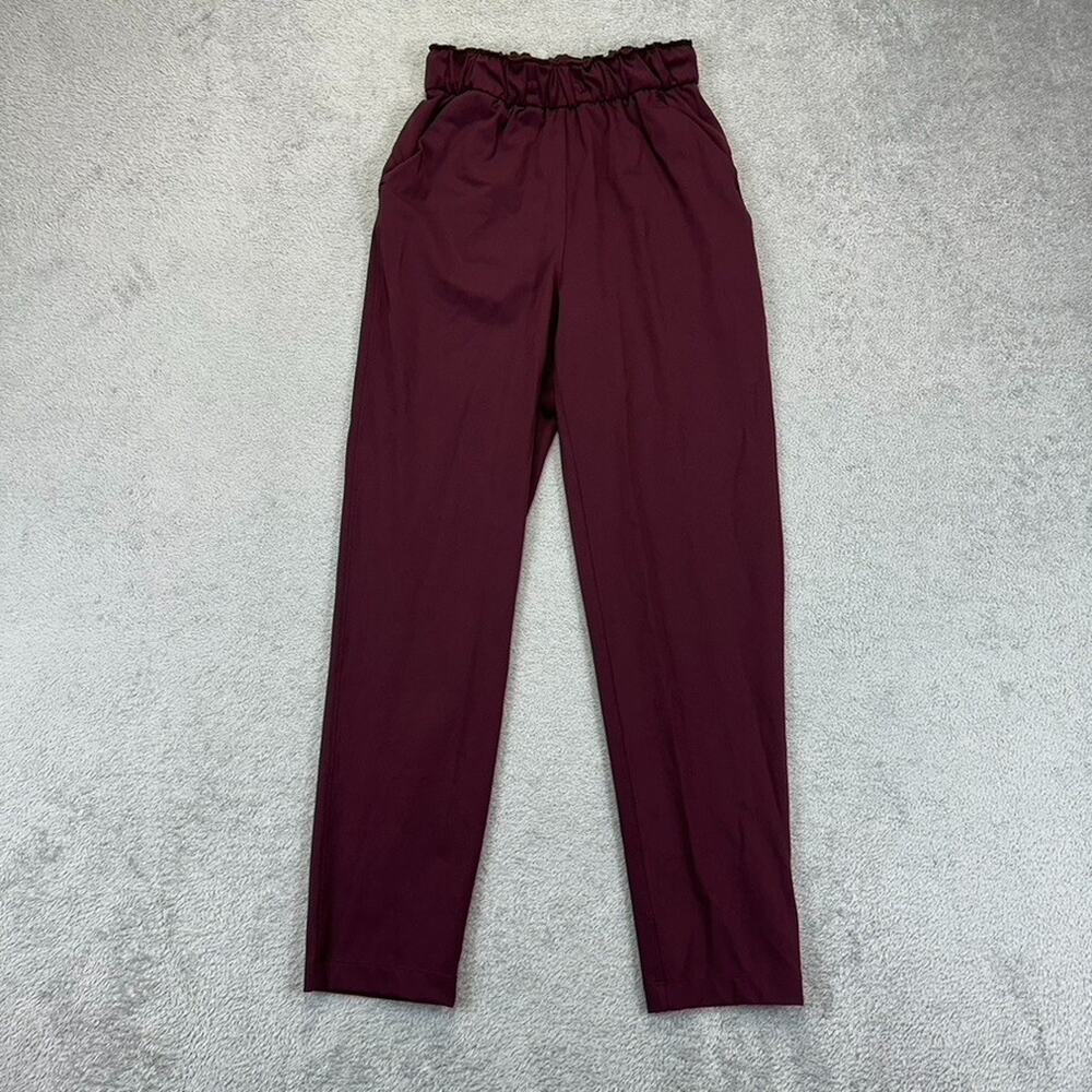 Lululemon Keep Moving Pant Size 2 Red 7/8 High Rise Pull On Everyday Athletic